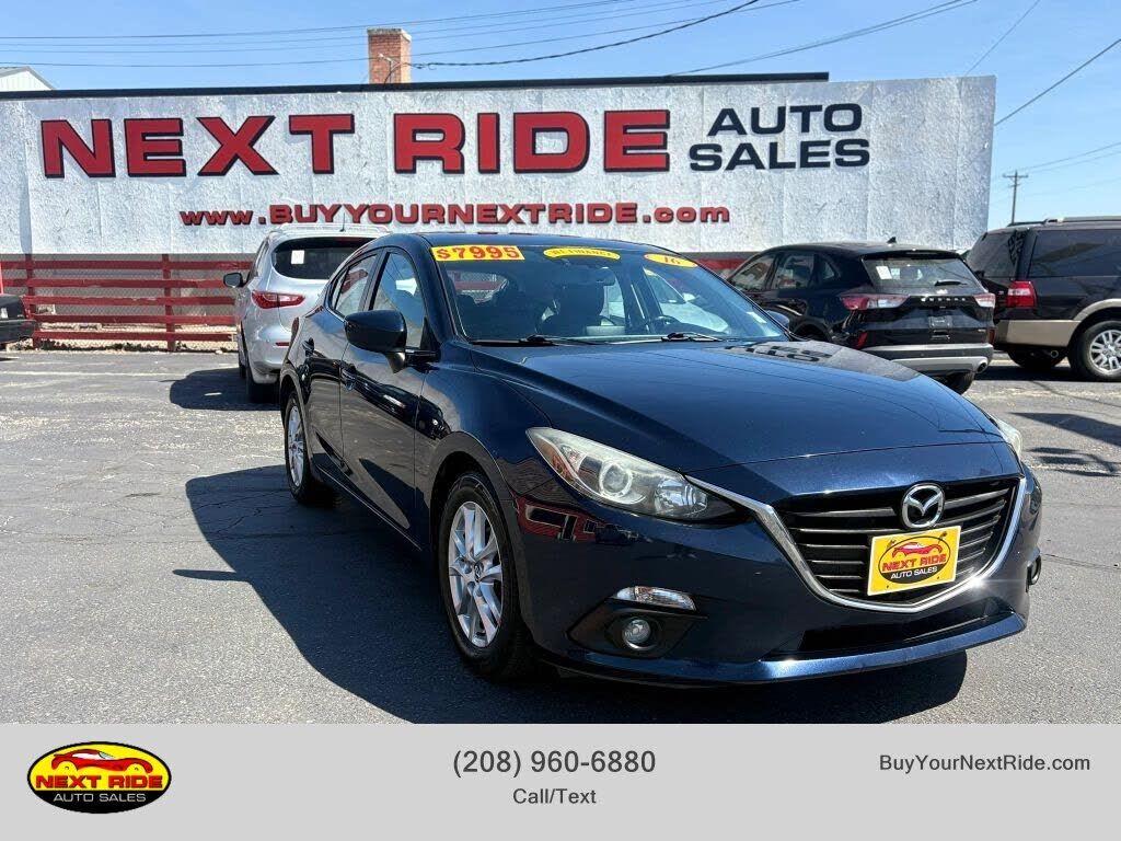 2016 MAZDA Mazda3