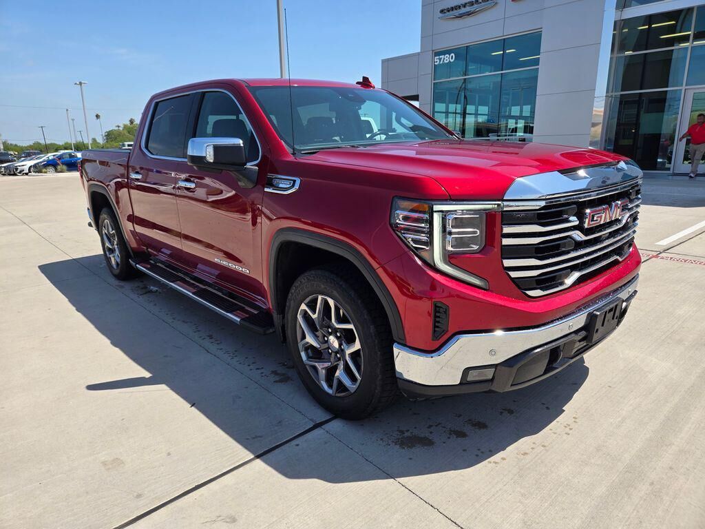 2023 GMC Sierra