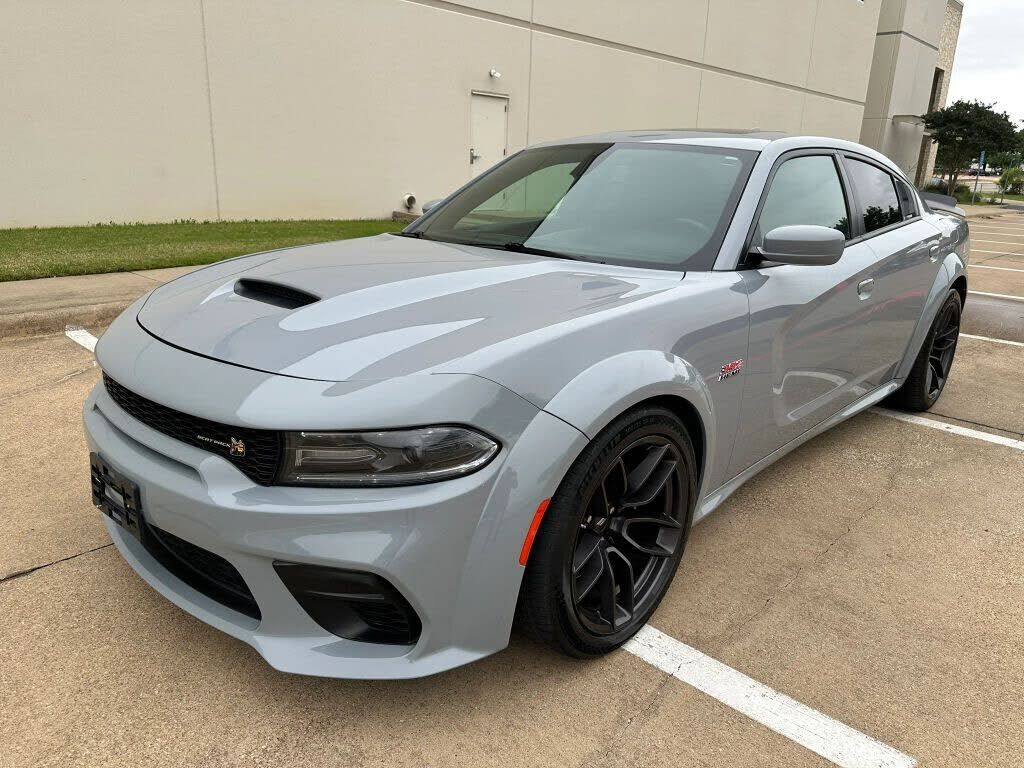 2020 DODGE Charger