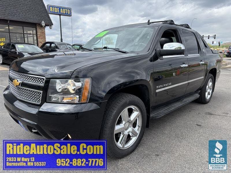 2013 CHEVROLET Avalanche