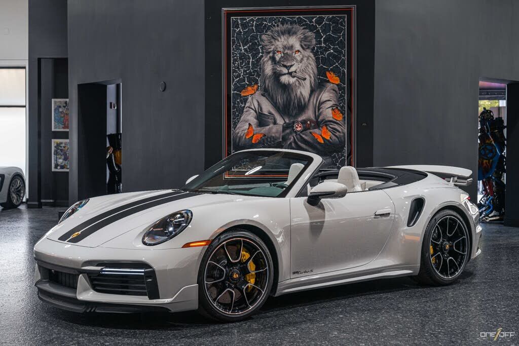 2022 PORSCHE 911