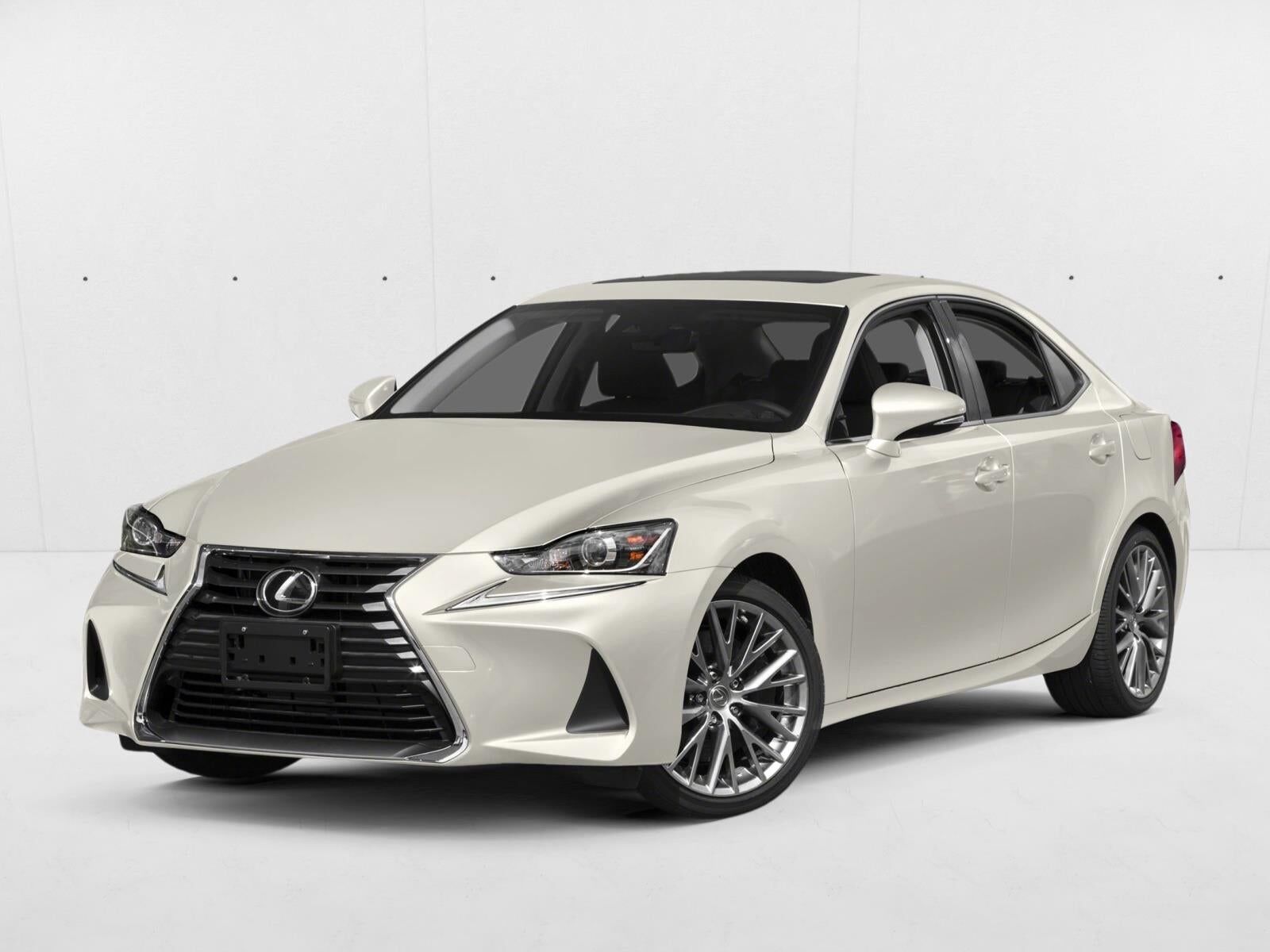 2017 LEXUS IS