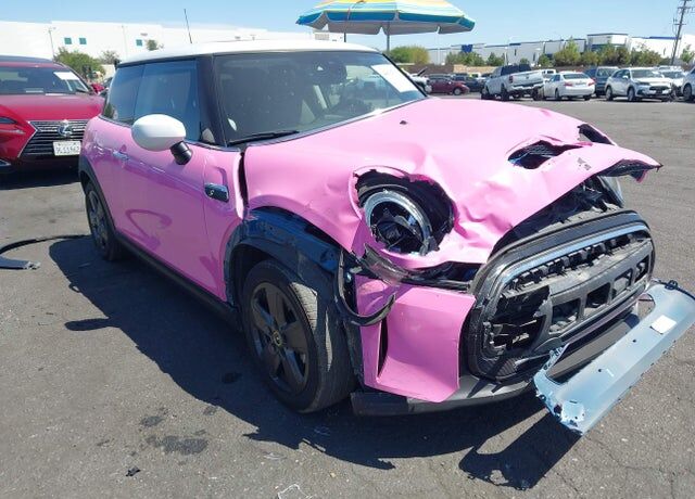 2023 MINI Hardtop
