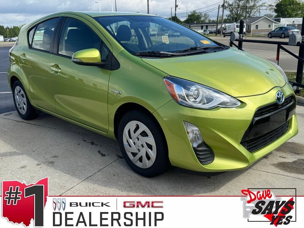 2016 TOYOTA Prius