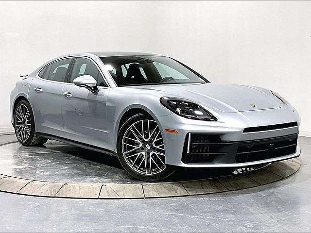2026 PORSCHE Panamera