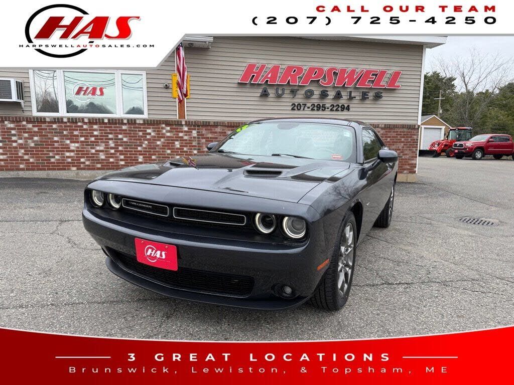 2017 DODGE Challenger