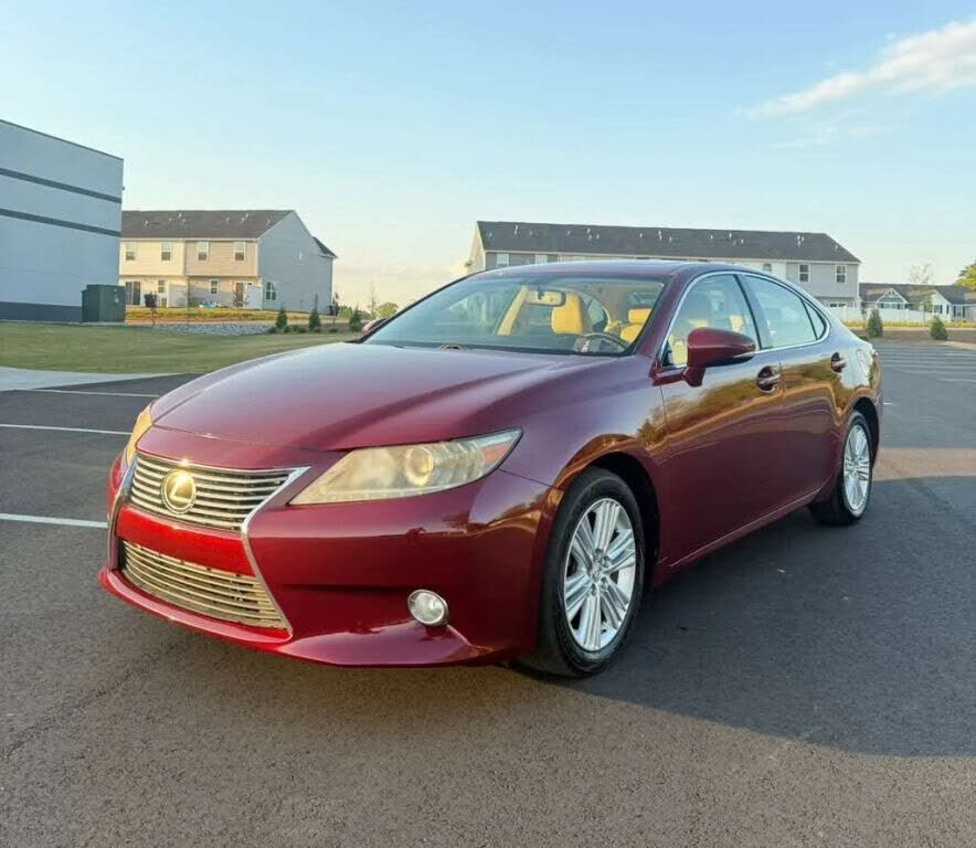 2013 LEXUS ES