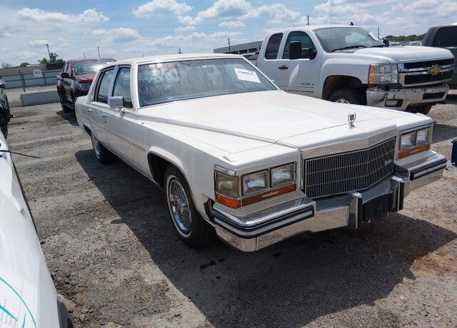1986 CADILLAC Brougham