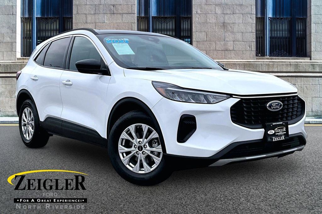 2023 FORD Escape
