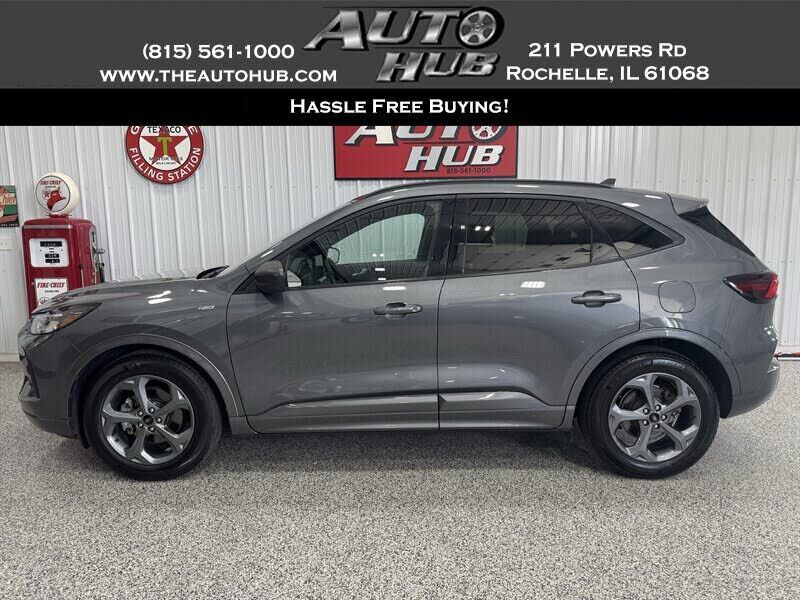 2023 FORD Escape