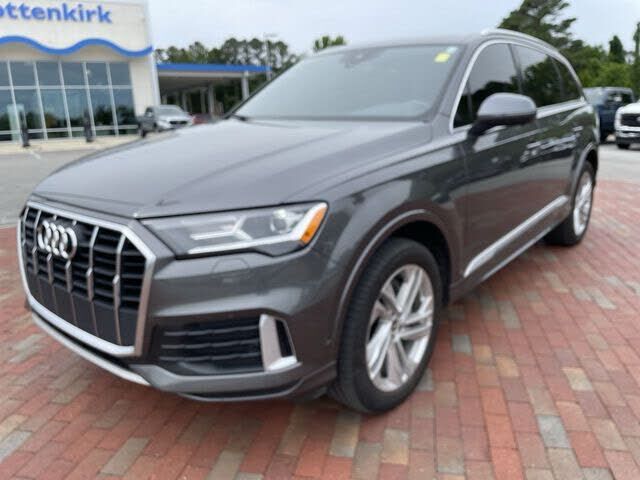 2022 AUDI Q7