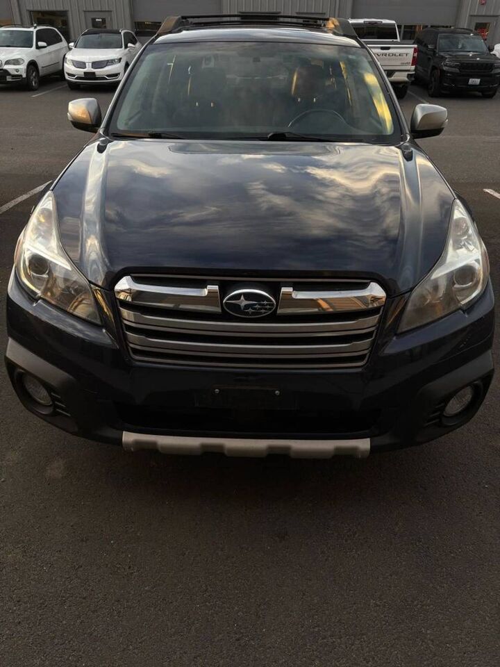 2014 SUBARU Outback