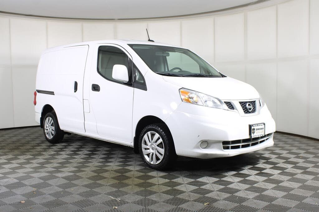 2021 NISSAN NV200