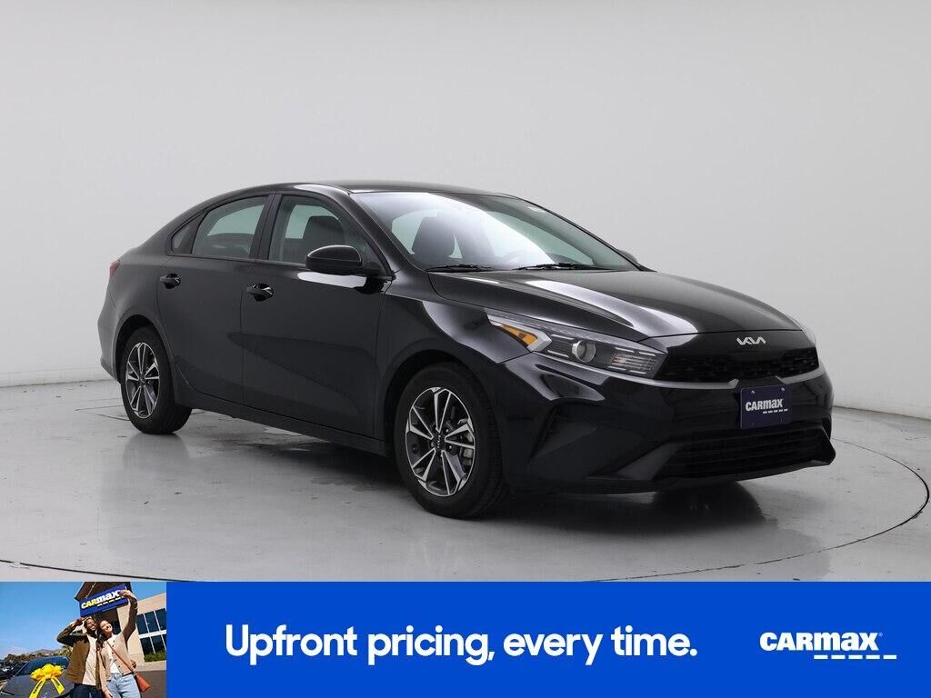 2024 KIA Forte