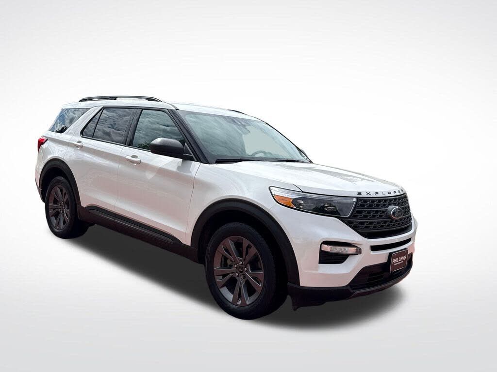 2021 FORD Explorer