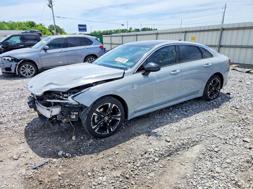 2021 KIA K5