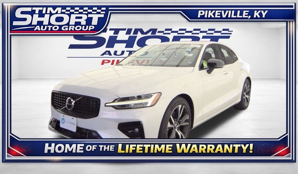 2025 VOLVO S60
