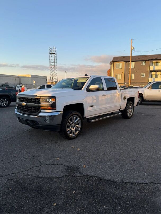 2017 CHEVROLET Silverado