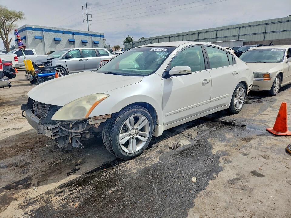 2011 NISSAN Altima