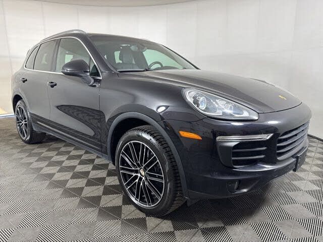 2016 PORSCHE Cayenne