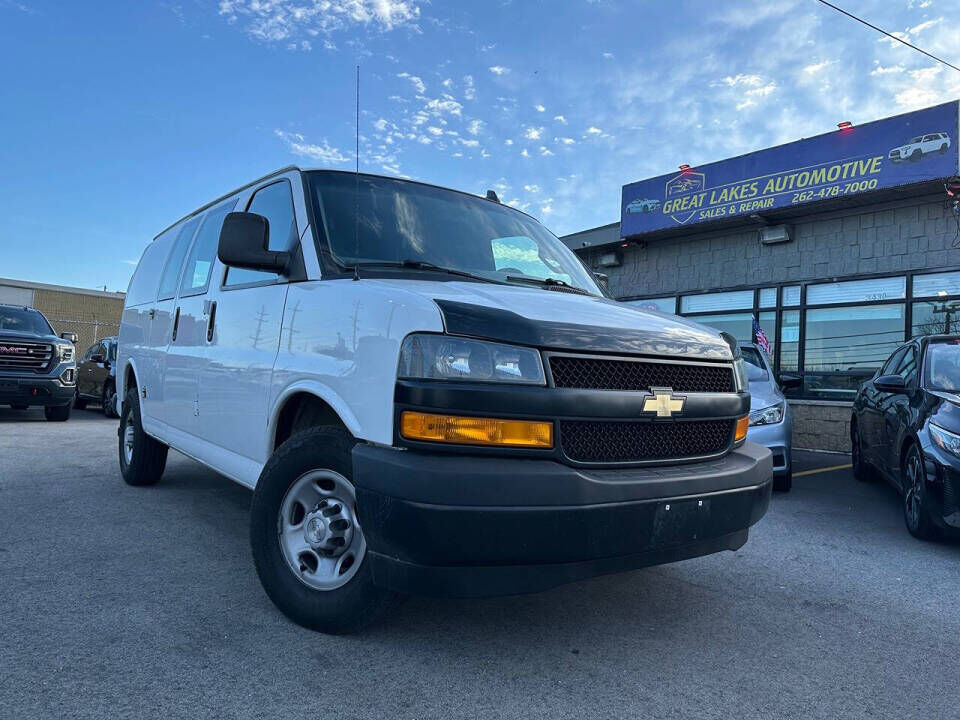 2019 CHEVROLET Express
