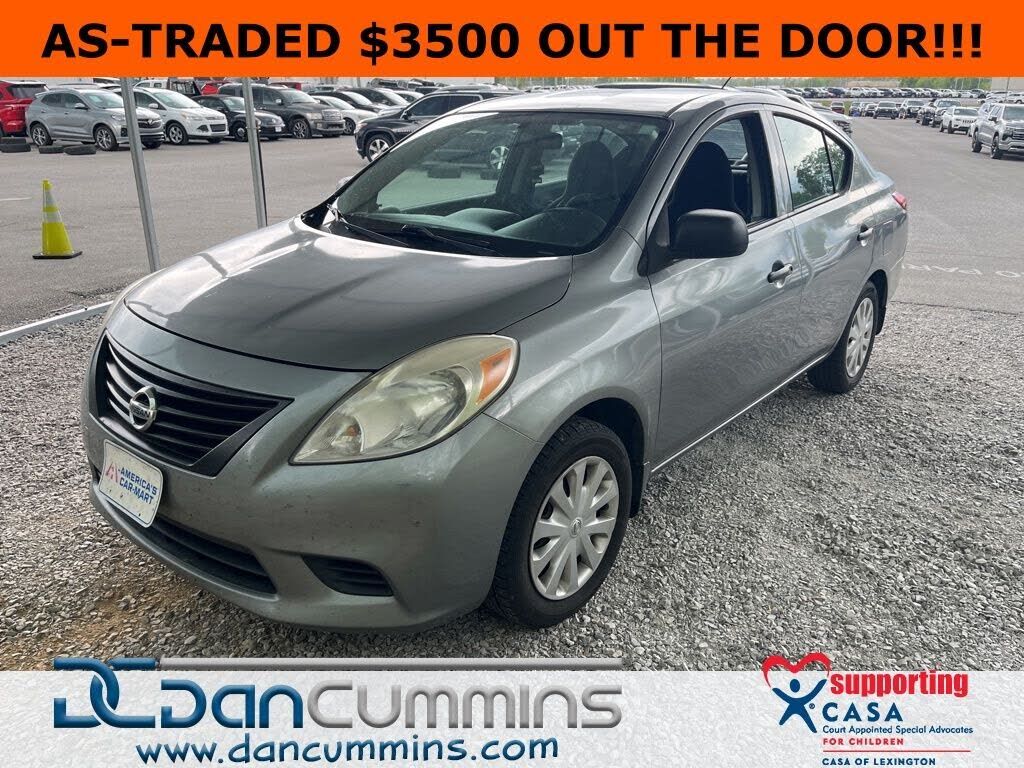 2014 NISSAN Versa