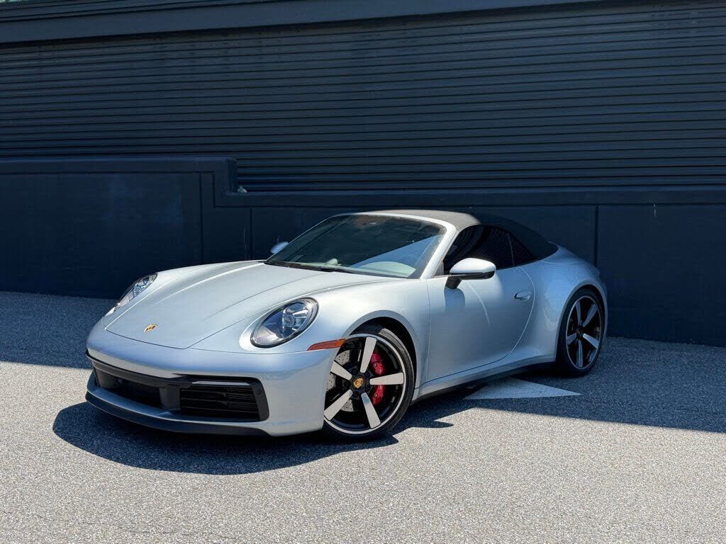 2021 PORSCHE 911