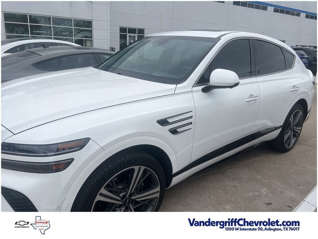 2025 GENESIS GV80