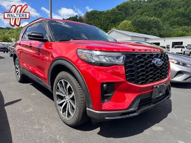 2025 FORD Explorer