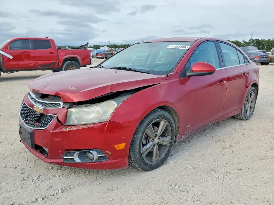 2013 CHEVROLET Cruze