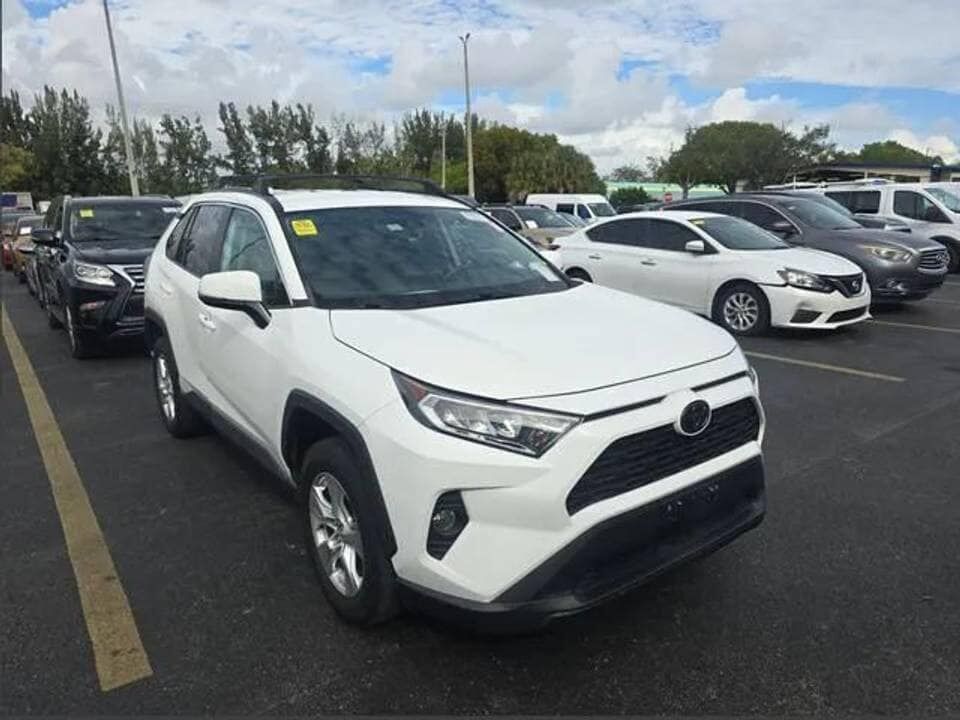 2020 TOYOTA RAV4