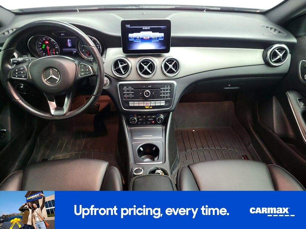 2019 MERCEDES-BENZ GLA-Class