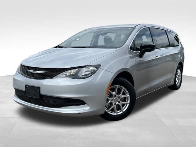 2024 CHRYSLER Voyager