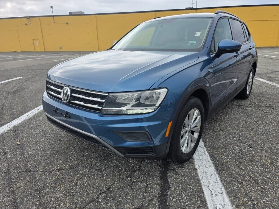 2018 VOLKSWAGEN Tiguan