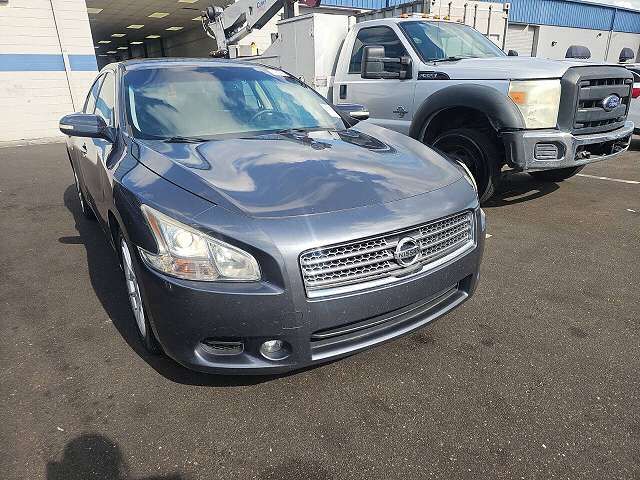 2009 NISSAN Maxima