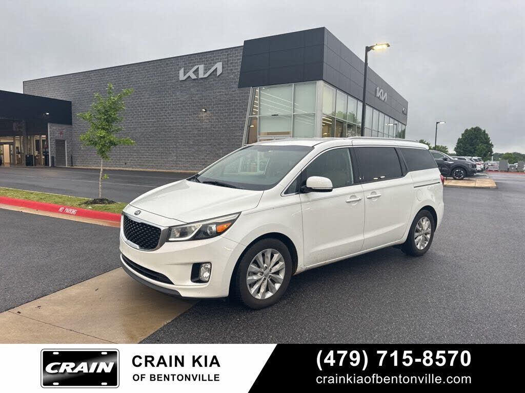 2016 KIA Sedona