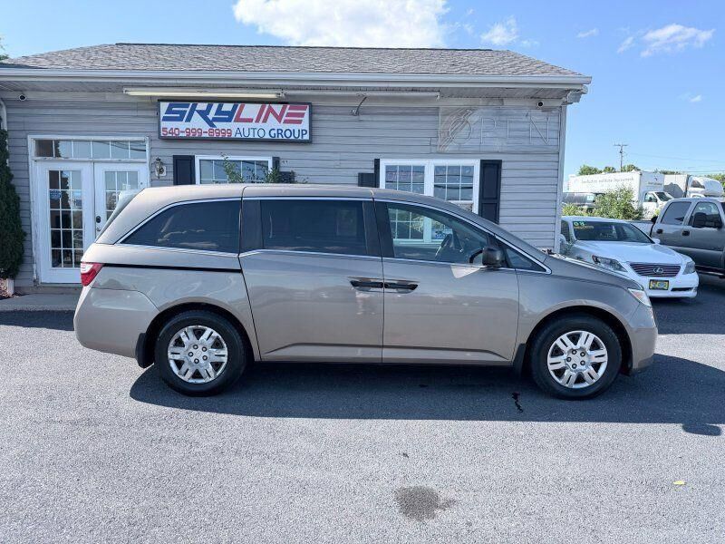 2013 HONDA Odyssey