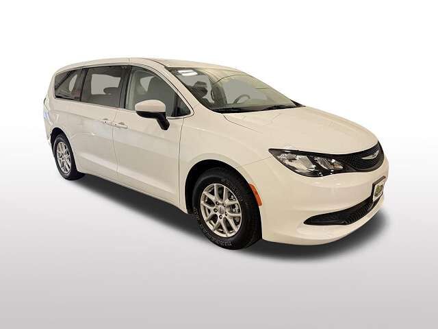 2023 CHRYSLER Voyager