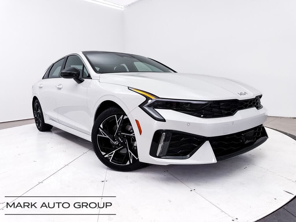2025 KIA K5