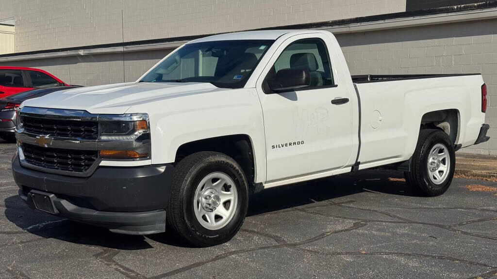 2018 CHEVROLET Silverado