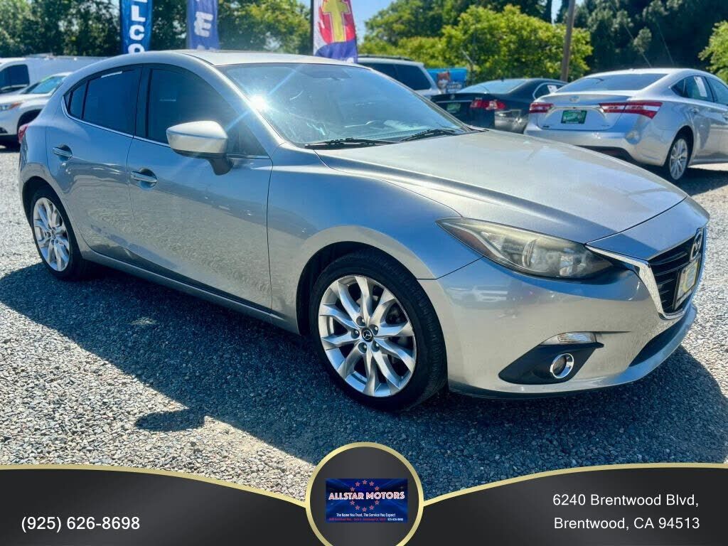 2015 MAZDA Mazda3