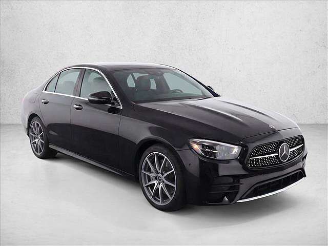 2022 MERCEDES-BENZ E-Class