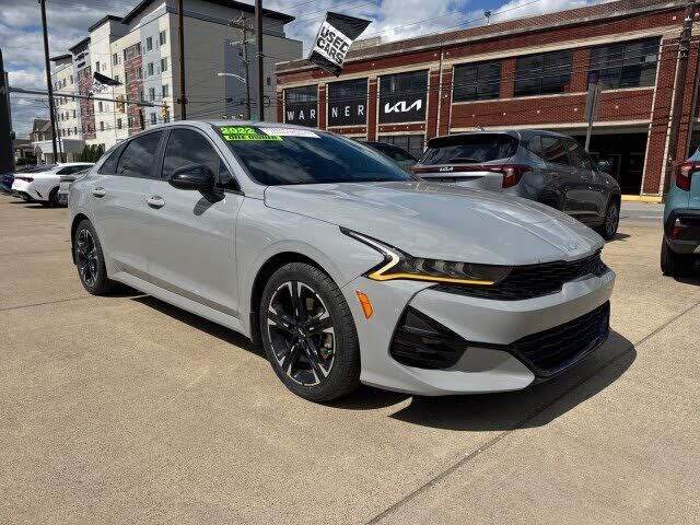 2022 KIA K5