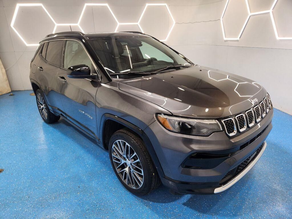 2023 JEEP Compass