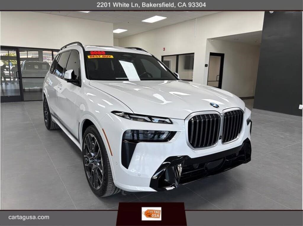 2023 BMW X7