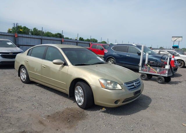 2002 NISSAN Altima