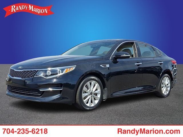 2017 KIA Optima