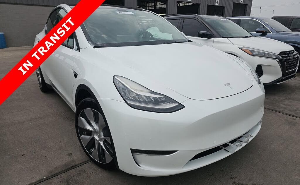 2022 TESLA Model Y
