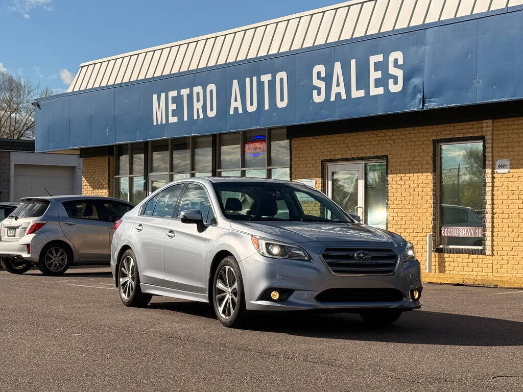 2017 SUBARU Legacy