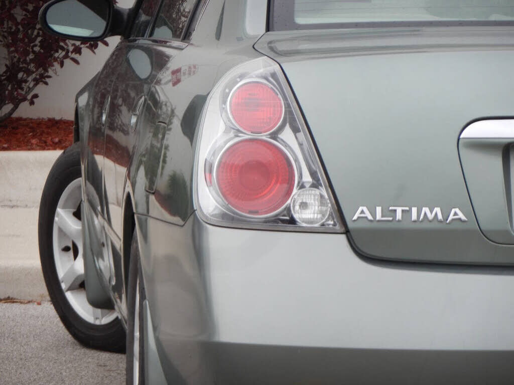 2006 NISSAN Altima